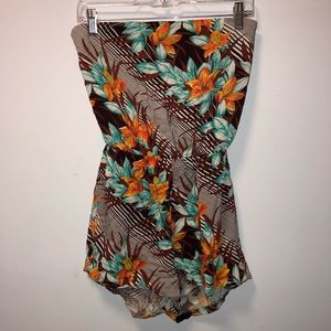 Tropical strapless romper